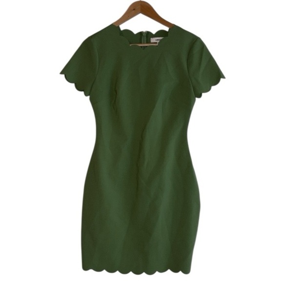Likely Scallop Manhattan Bodycon Mini Dress Green NEW - Picture 13 of 14
